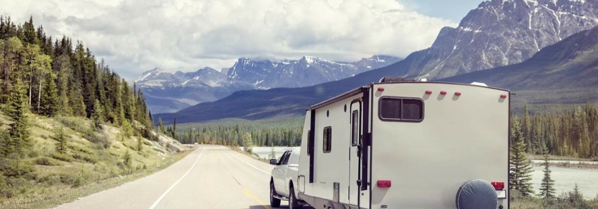 Med et trailerkørekort kan du køre med campingvogn.